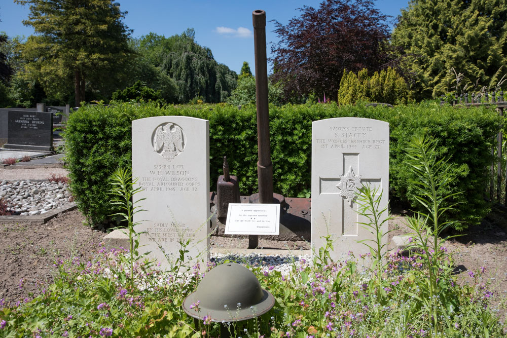 Commonwealth War Graves General Cemetery Diepenheim