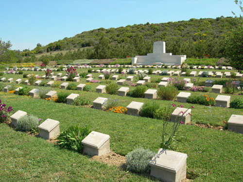 7th Field Ambulance Commonwealth War Cemetery