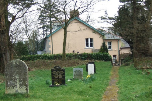 Commonwealth War Grave St. Cynog Churchyard