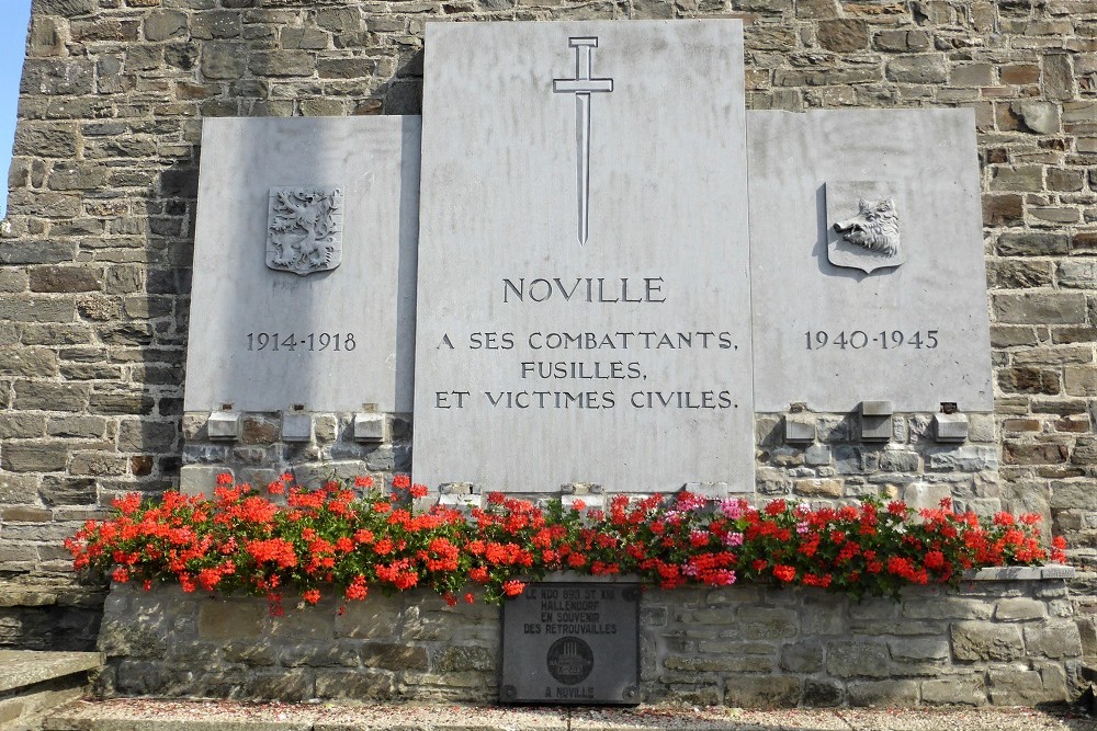 Monument Burgerslachtoffers Noville