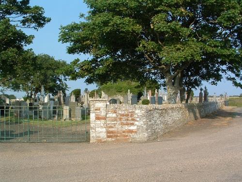 Oorlogsgraven van het Gemenebest Bower Old Churchyard