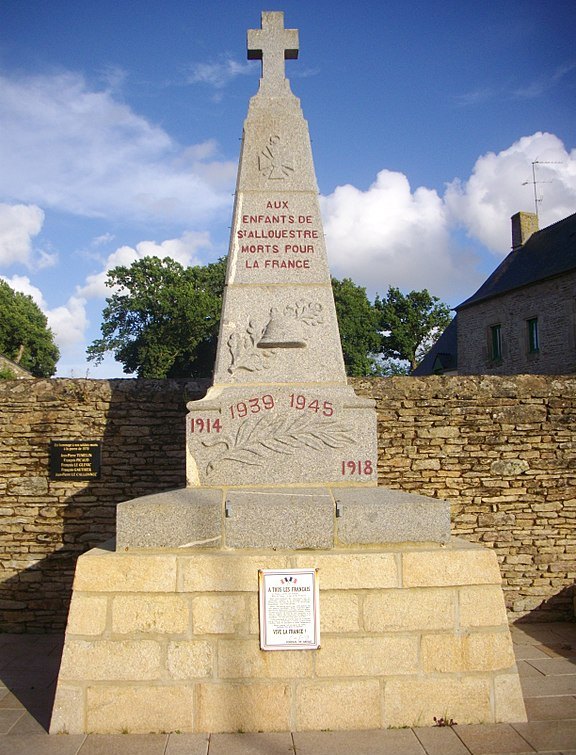 War Memorial Saint-Allouestre