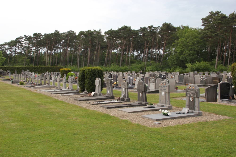 Belgian Graves Veterans Helchteren