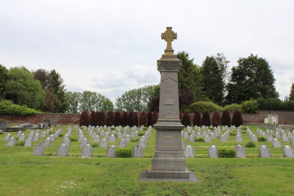 Oorlogsmonument Begraafplaats Wemmel
