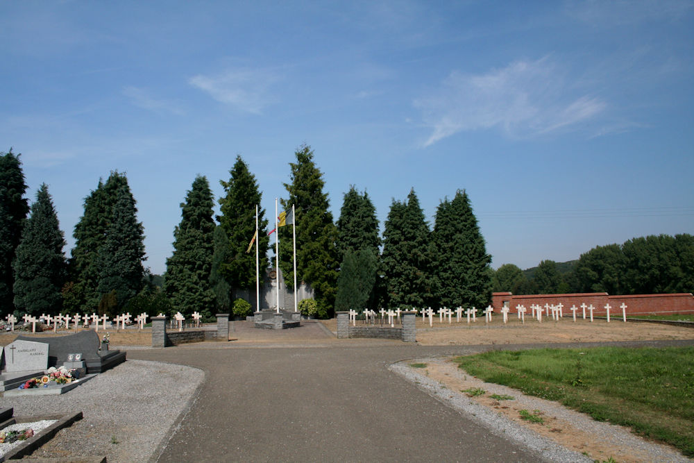 Oorlogsmonument Begraafplaats Jemeppe-sur-Sambre