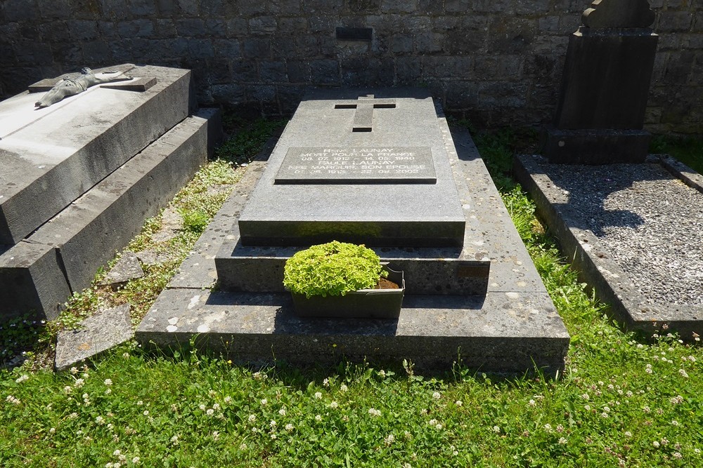 French War Grave Vierves-sur-Viroin