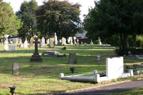 Commonwealth War Graves Wilnecote Cemetery
