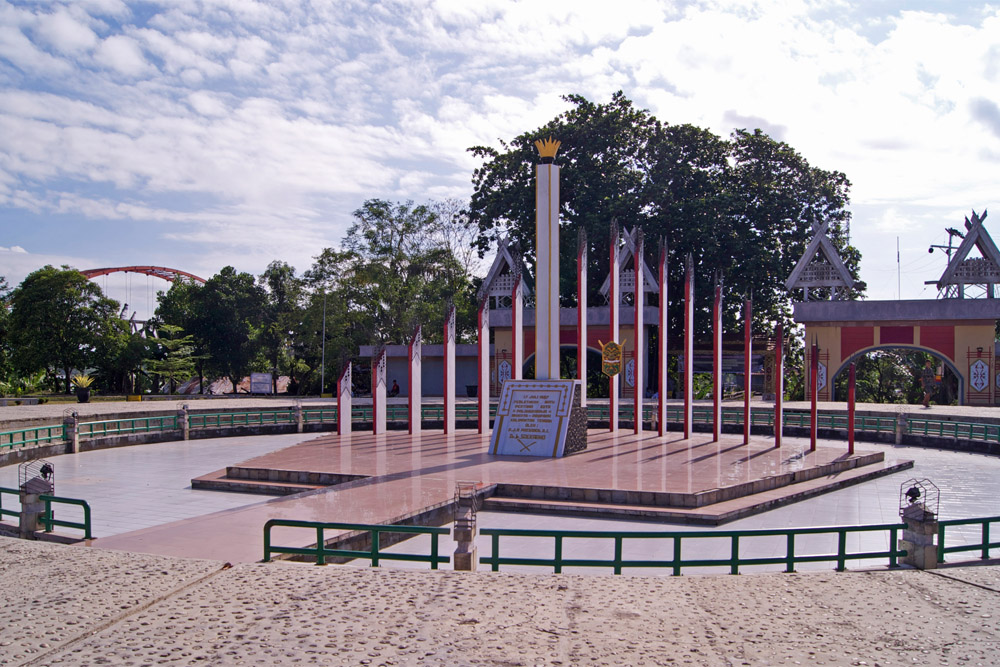 Soekarno Monument