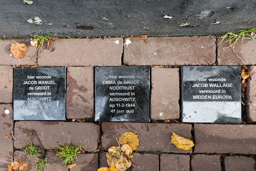 Memorial Stones Zuidsingel 57