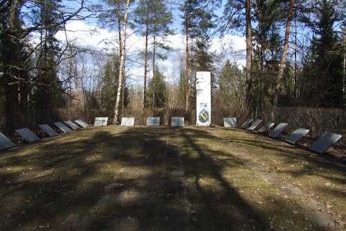 Sovjet Oorlogsbegraafplaats Jaunbērze