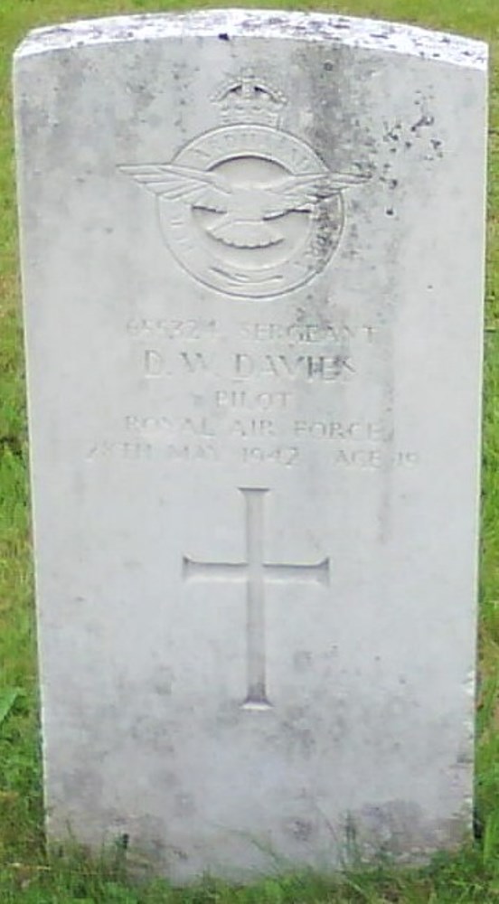 Oorlogsgraven van het Gemenebest Cwm Cemetery