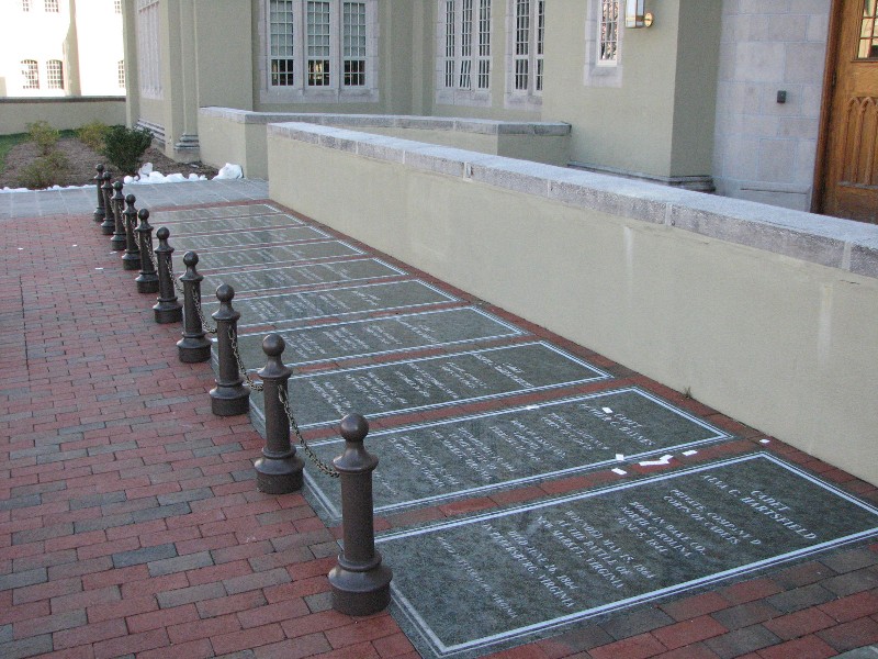 Monument en Graven VMI Kadetten