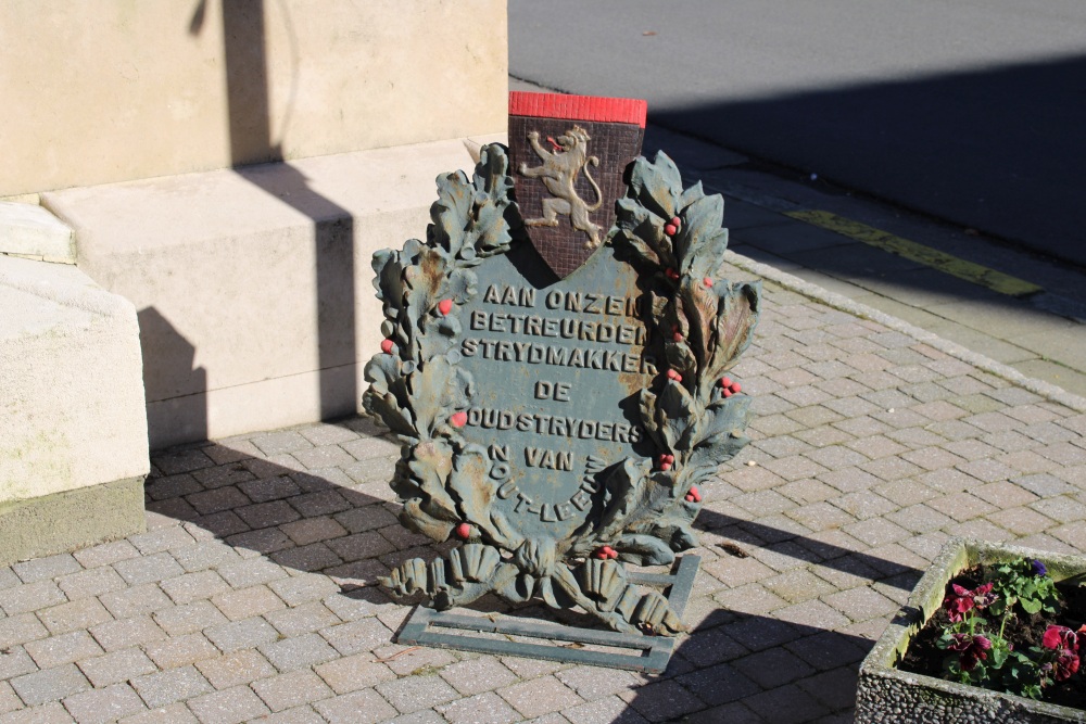 War Memorial Zoutleeuw #5