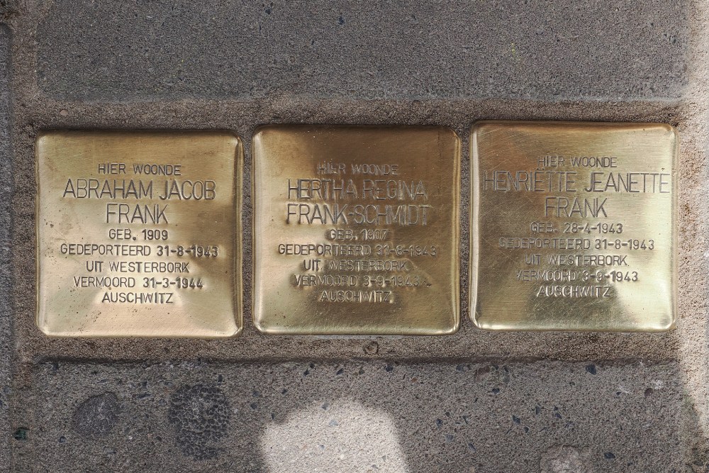 Stolpersteine Bokkingshang 23 (destijds) Emmaplein 65)