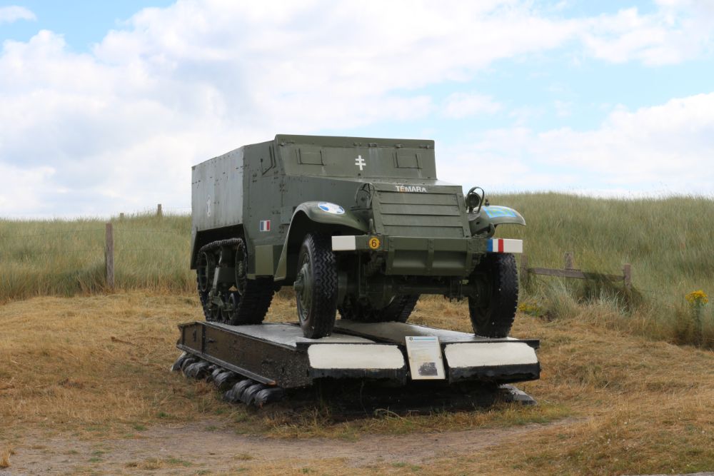 Landing monument 2nd French Armored Division #5