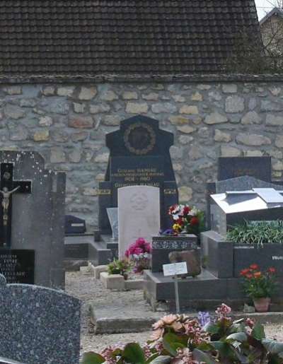 Commonwealth War Grave Pontavert