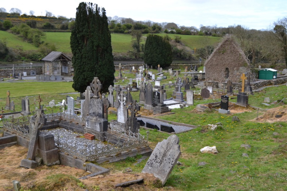Commonwealth War Graves Abbey Graveyard