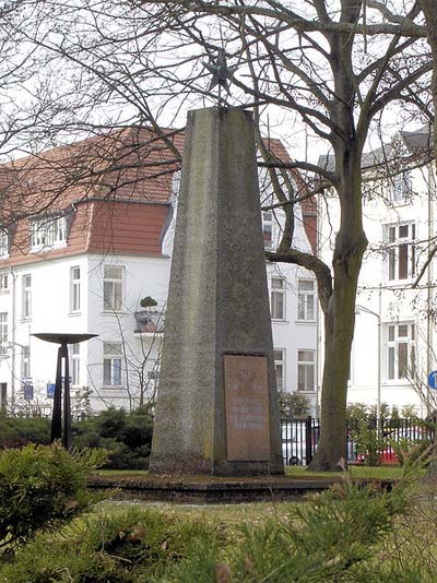 Sovjet Oorlogsbegraafplaats Rostock