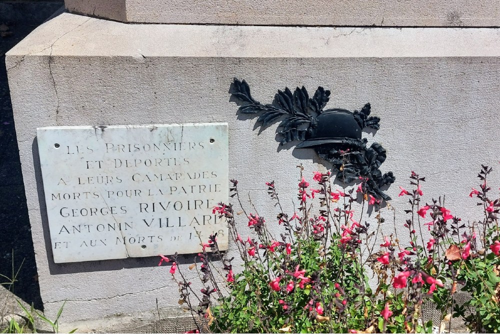 War Memorial Saint-Genis-lArgentire #4