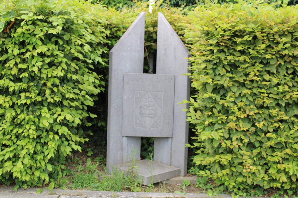 Monument 74e Franse Infanterie Regiment Roselies	 #2