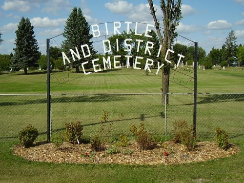 Commonwealth War Graves Birtle Cemetery