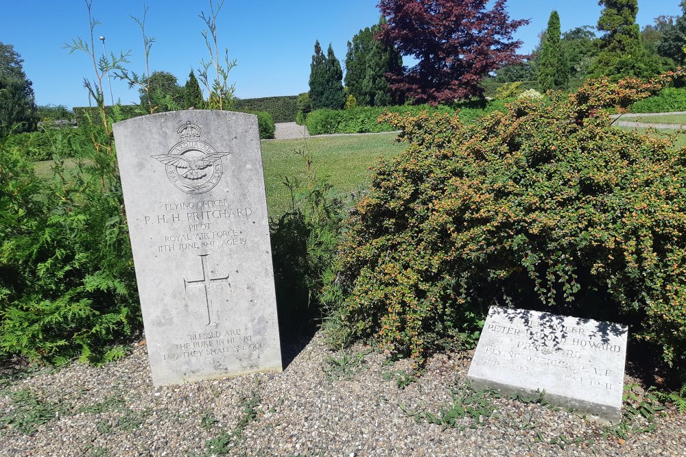 Commonwealth War Graves Kappel Churchyard #2