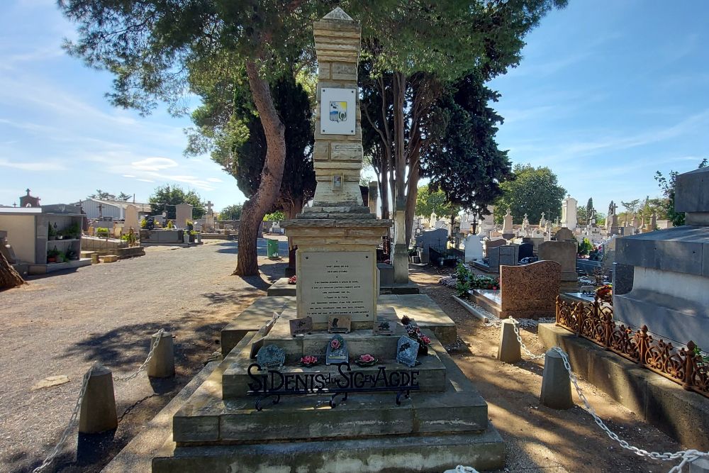 Oorlogsmonument Begraafplaats Agde