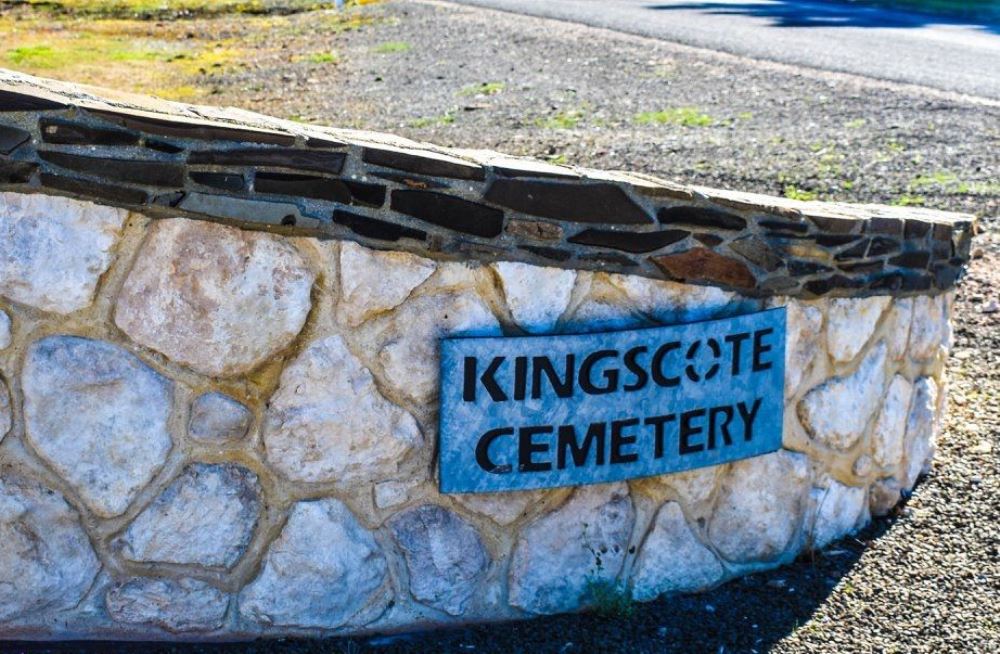 Australian War Grave Kingscote Cemetery