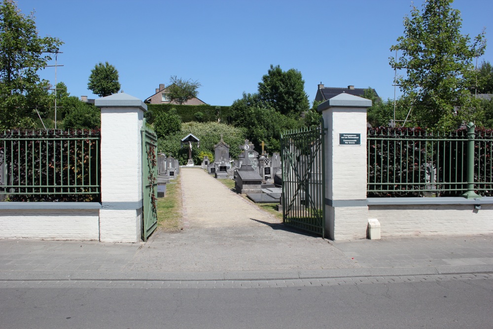 Commonwealth War Graves Bevere