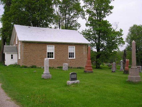Commonwealth War Grave Yonge Mills Cemetery #1