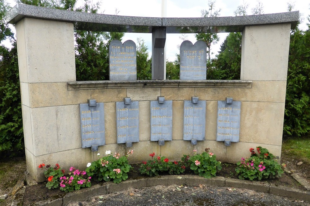 Gedenkteken Isralische slachtoffers Gemeentelijke Begraafplaats Arlon
