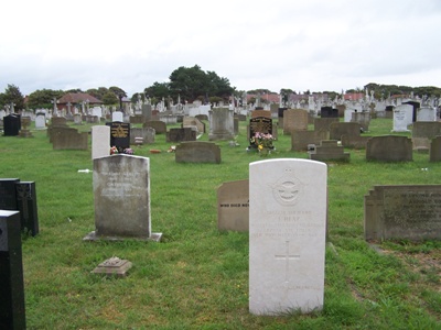Commonwealth War Graves Birkdale Cemetery