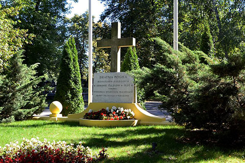 Poolse Oorlogsgraven Katholieke Begraafplaats Radzymin