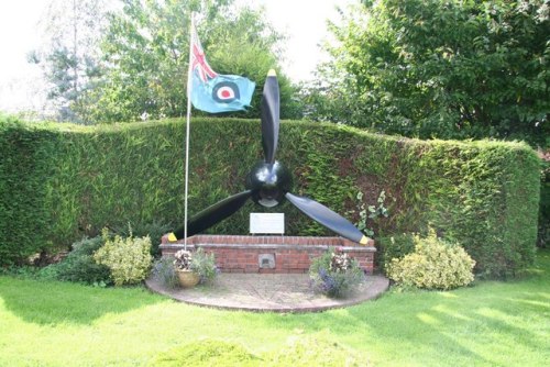 Memorial IX Squadron RAF