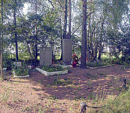 Soviet War Cemetery Maynilo