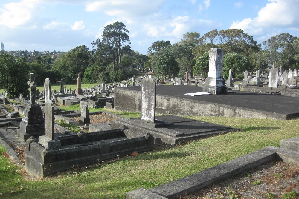 Oorlogsgraven van het Gemenebest O'Neills Point Cemetery