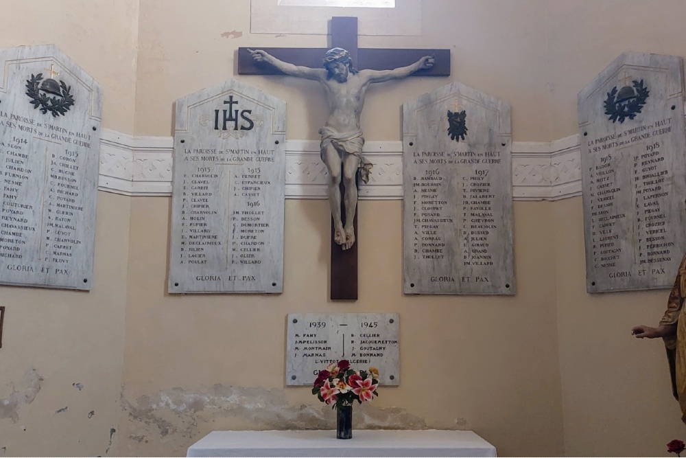 Oorlogsmonument glise Sainte Thrse Enfant Jesus de Saint-Martin-en-Haut