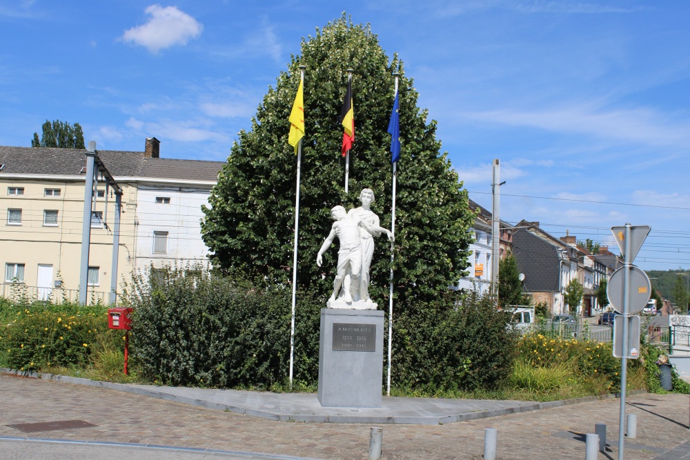 Oorlogsmonument Farciennes	 #1