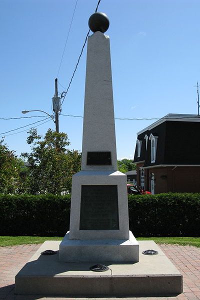 War Memorial Lennoxville