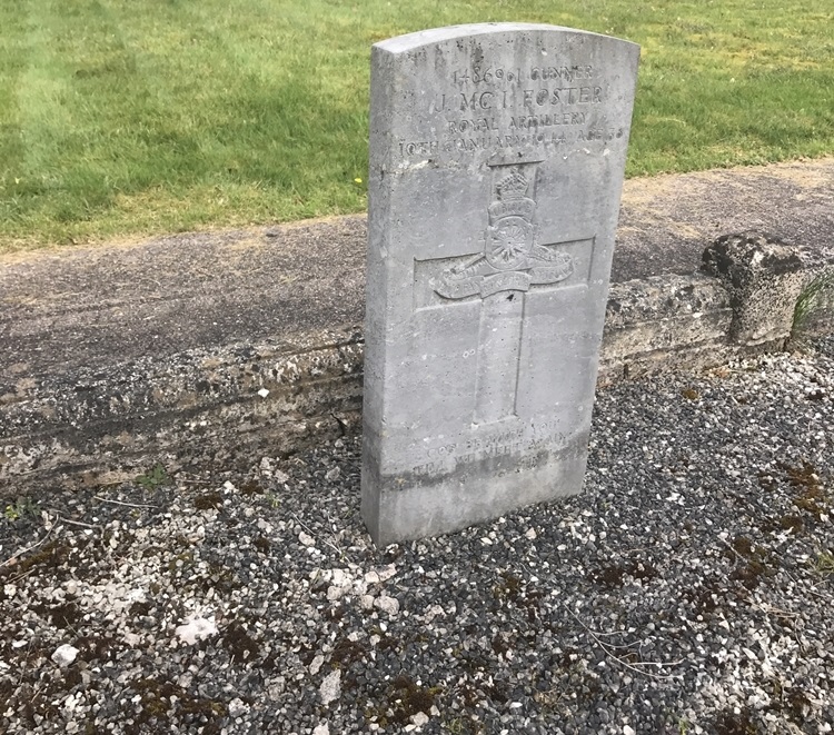 Commonwealth War Grave Craigs Church of Ireland Churchyard