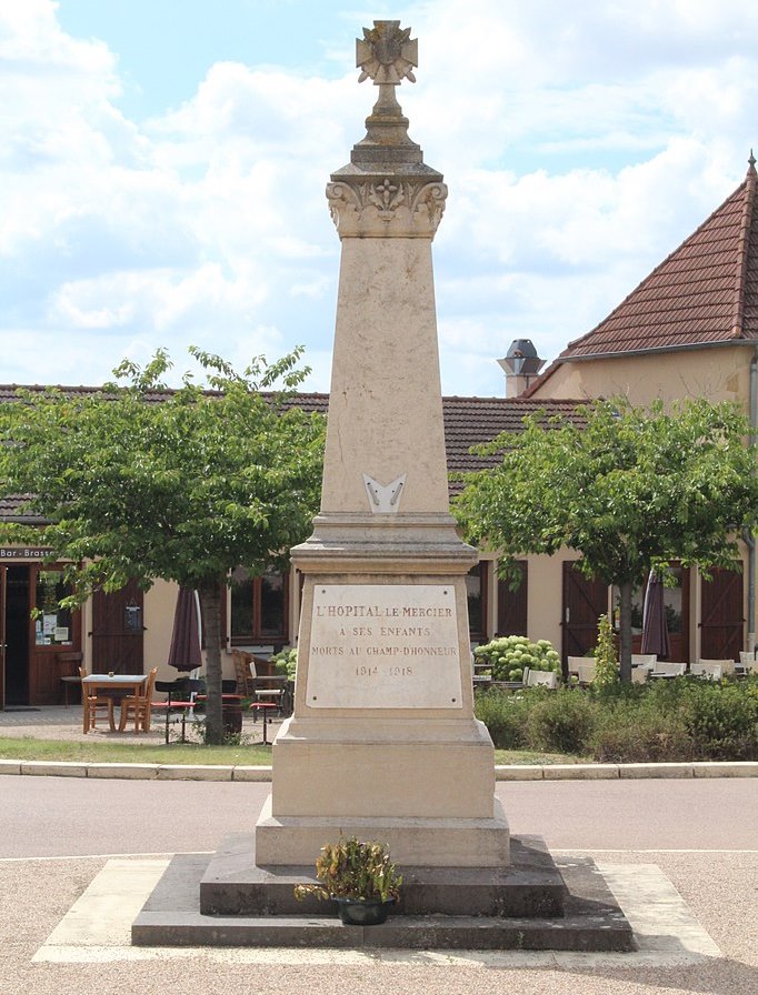 Oorlogsmonument L'Hpital-le-Mercier #1