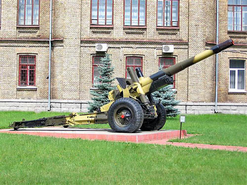 122mm Houwitsers M1937 (ML-20) Kiev