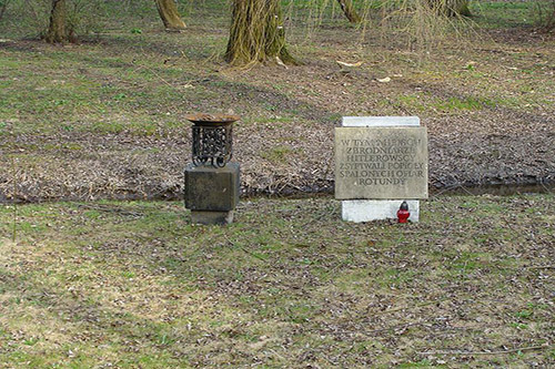 Memorial Ashes Victims Gestapo