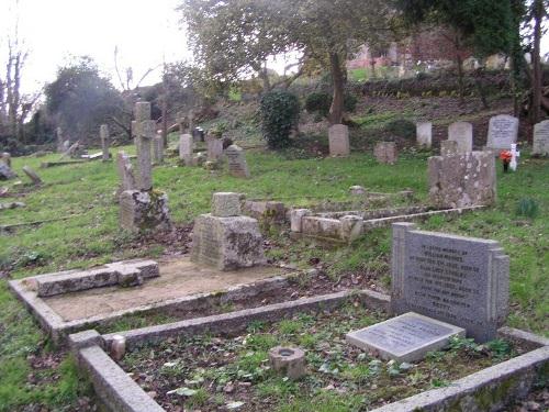 Oorlogsgraven van het Gemenebest St Mary Churchyard Extension