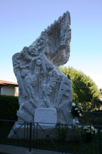 Monument Massamoord Bergiola