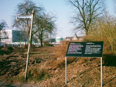 Memorial Lohseplatz