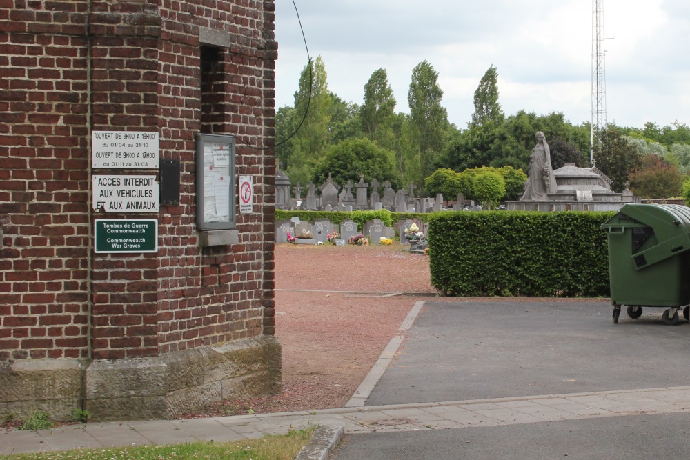 Commonwealth War Graves Antoing