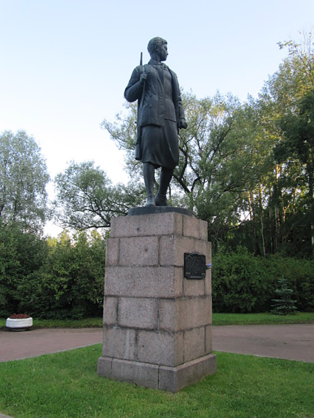 Monument Zoya Kosmodemyanskaya