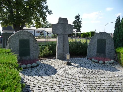 War Memorial Anstel #2