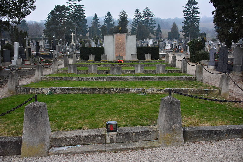 Soviet War Graves Klosterneuburg